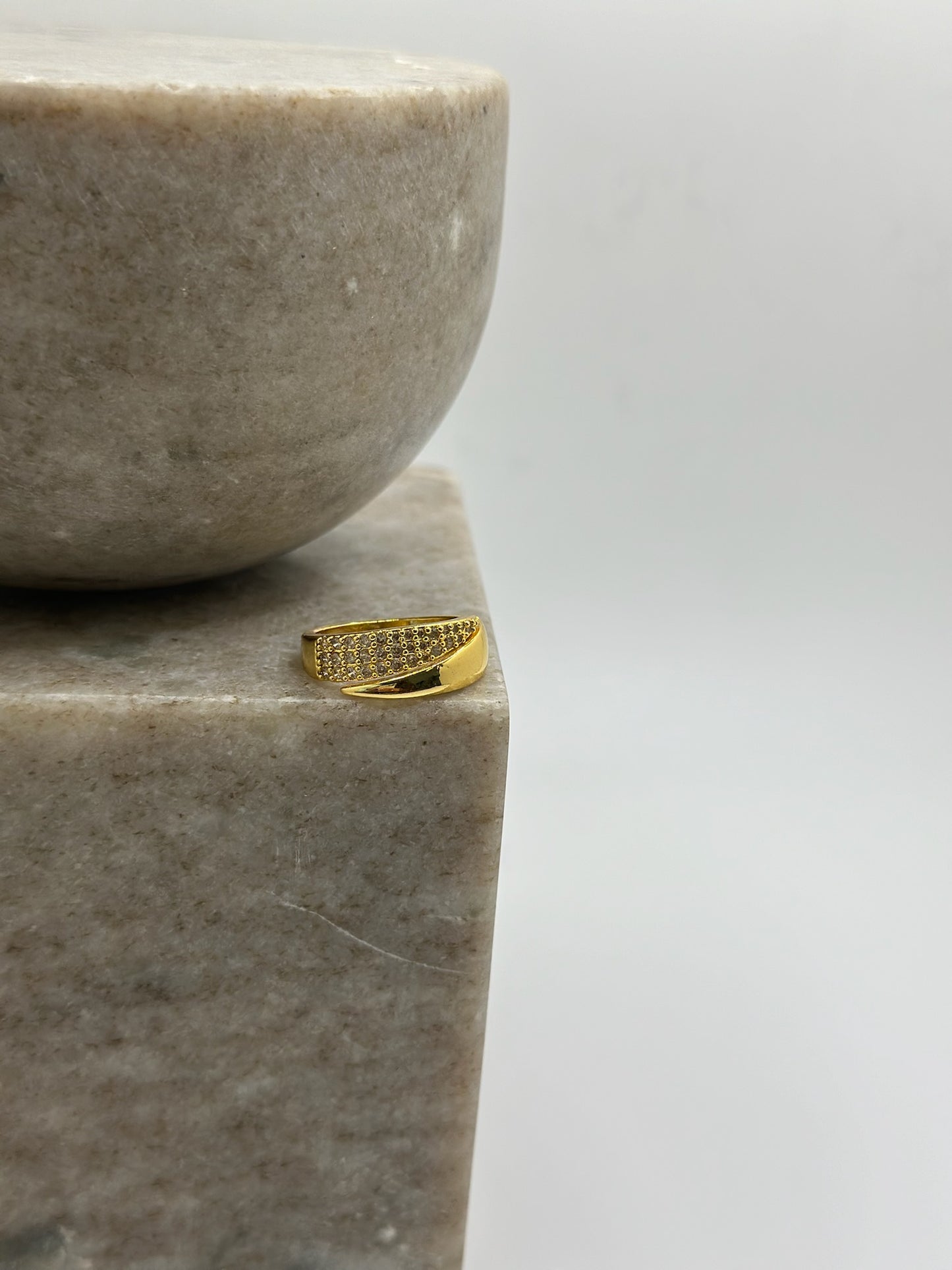 Divided Ring