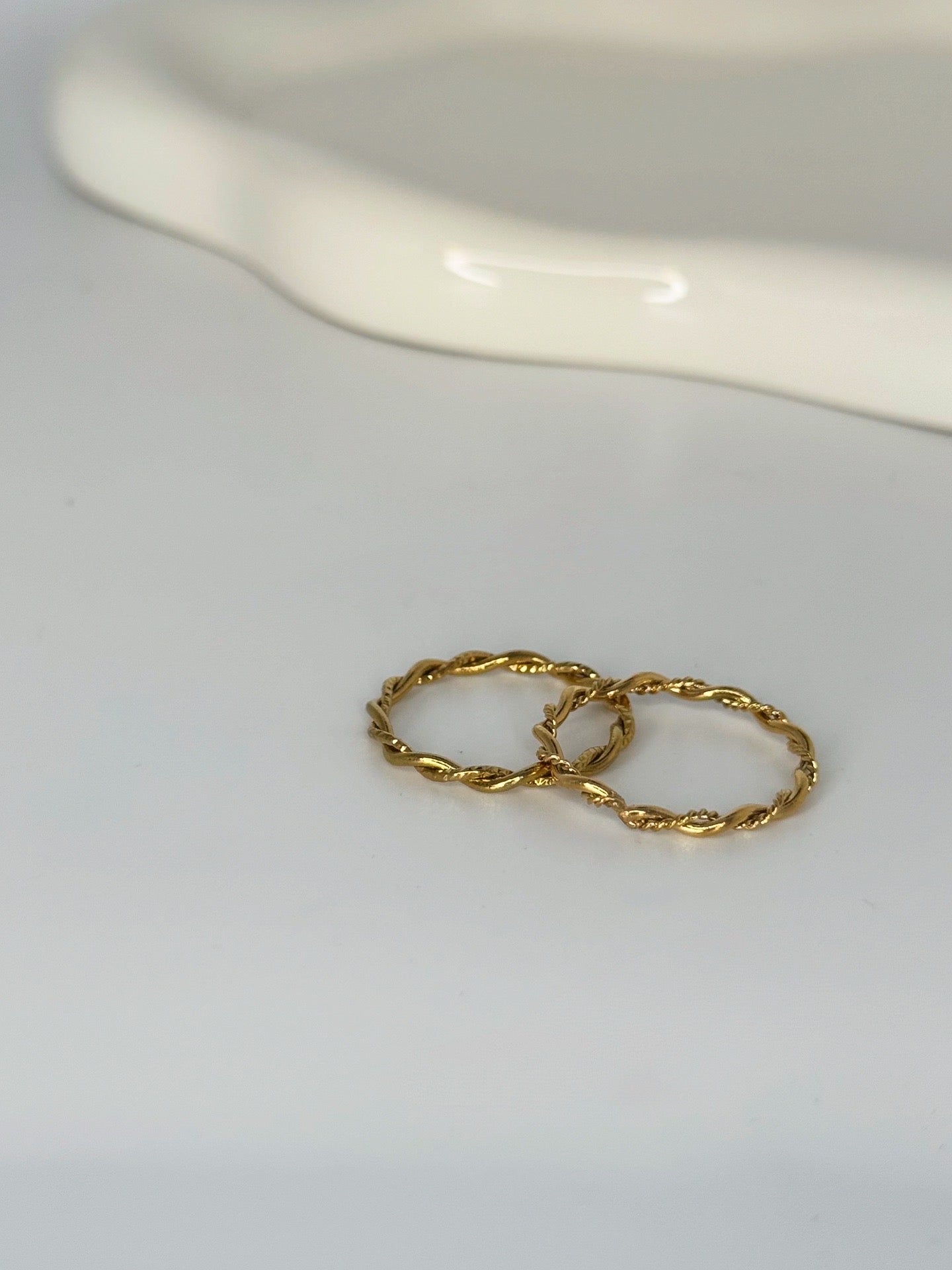 Lilly Ring