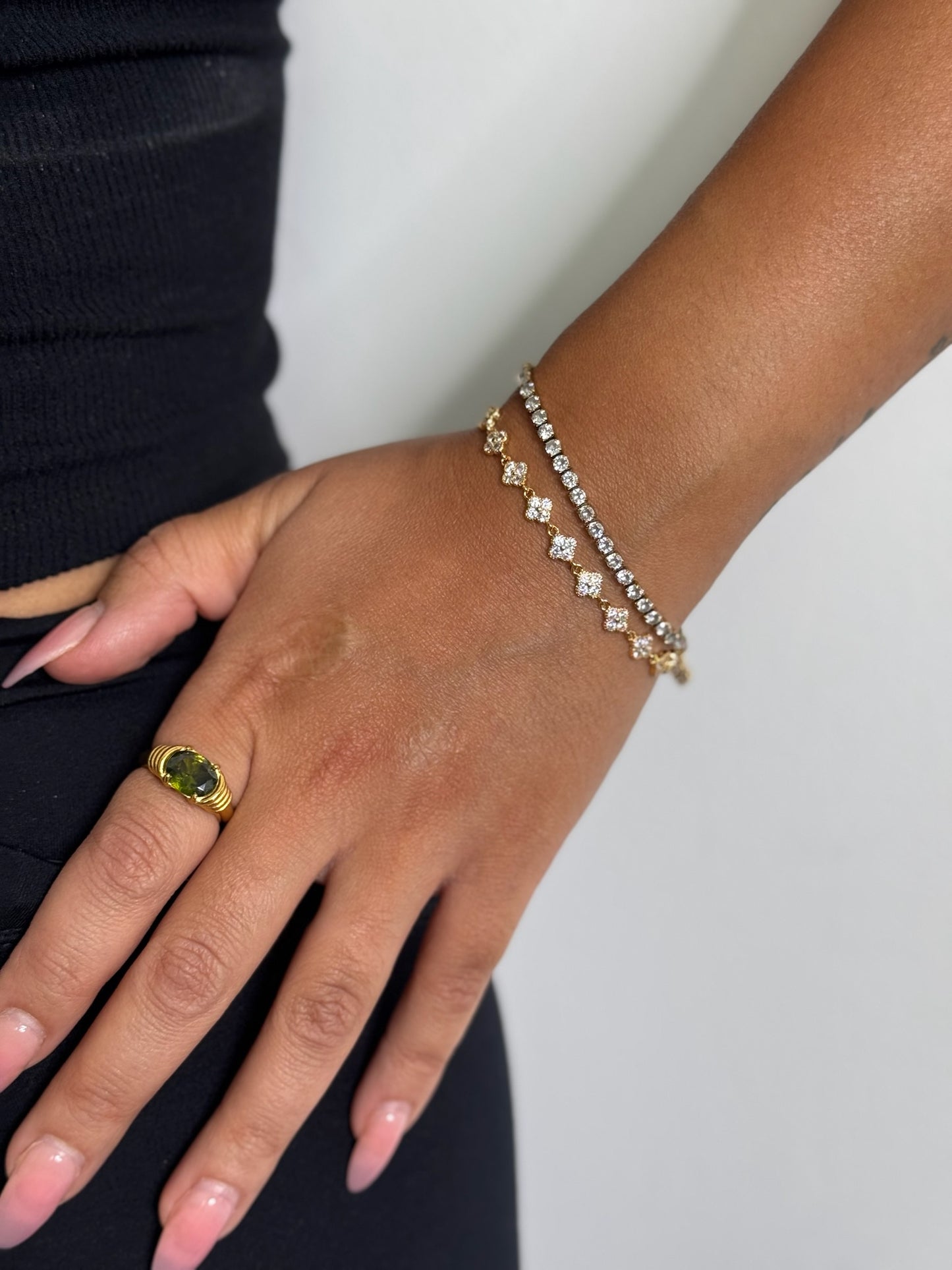 Jeweled Clover