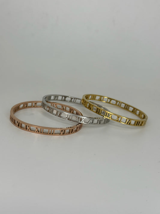 Roman Stack Bracelet