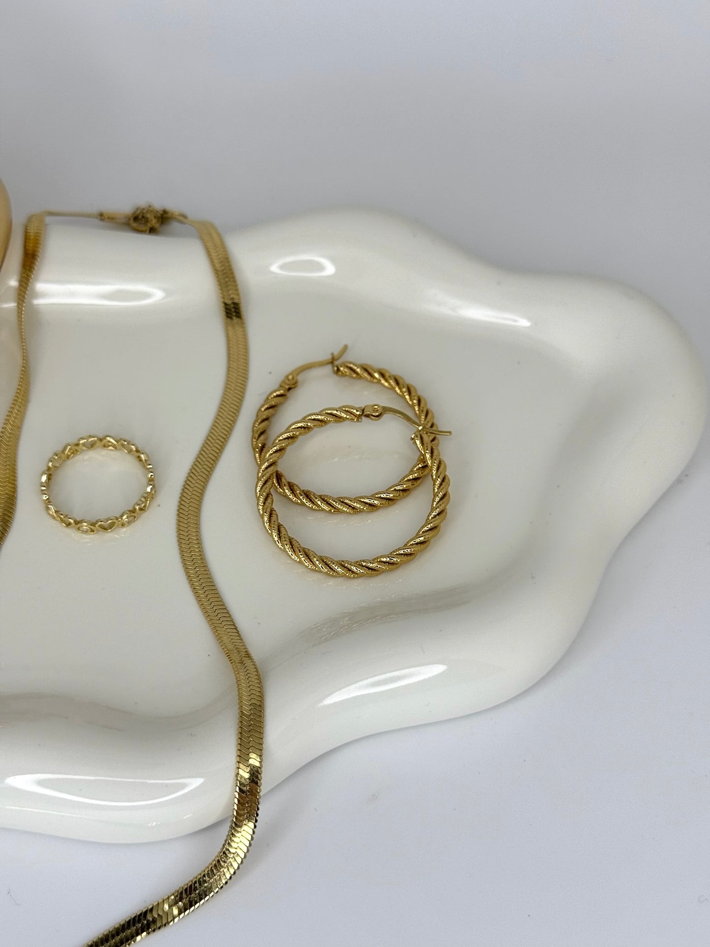 Twisted Hoops 2.0