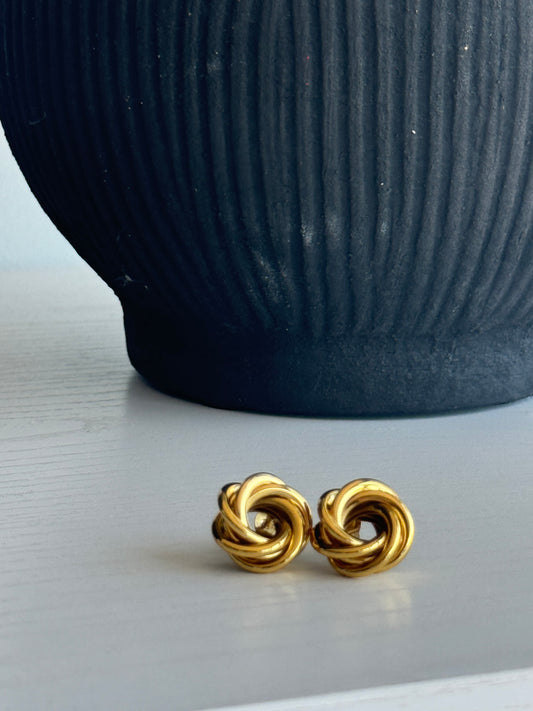 Stella Studs