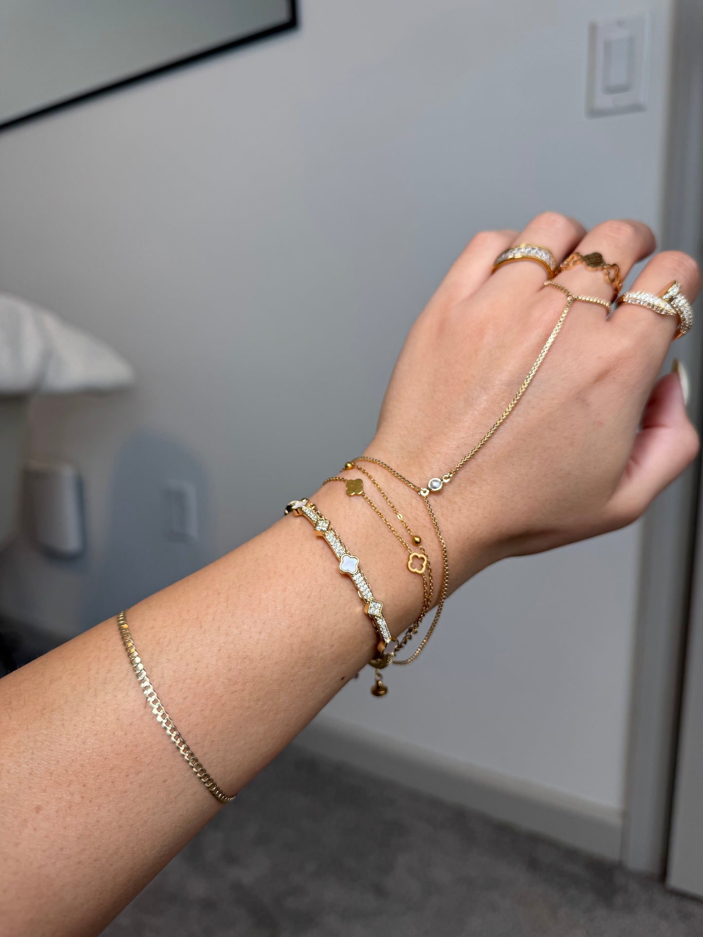 Clover Bangle