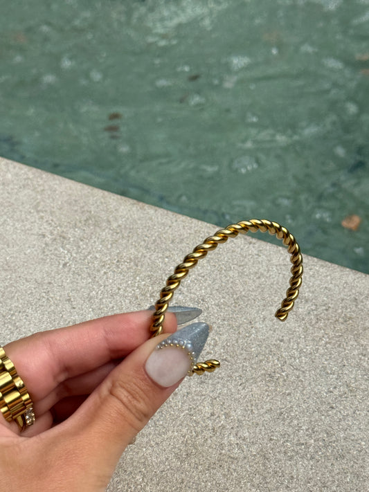 Twisted Bangle
